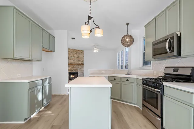 $2,195 | 2209 Boneset Trail, Round Rock, TX 78665