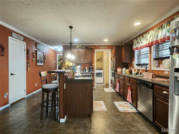 $349,900 | 960 Highway 34, Van Buren, MO 63965