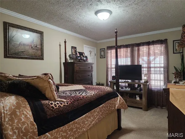 $349,900 | 960 Highway 34, Van Buren, MO 63965