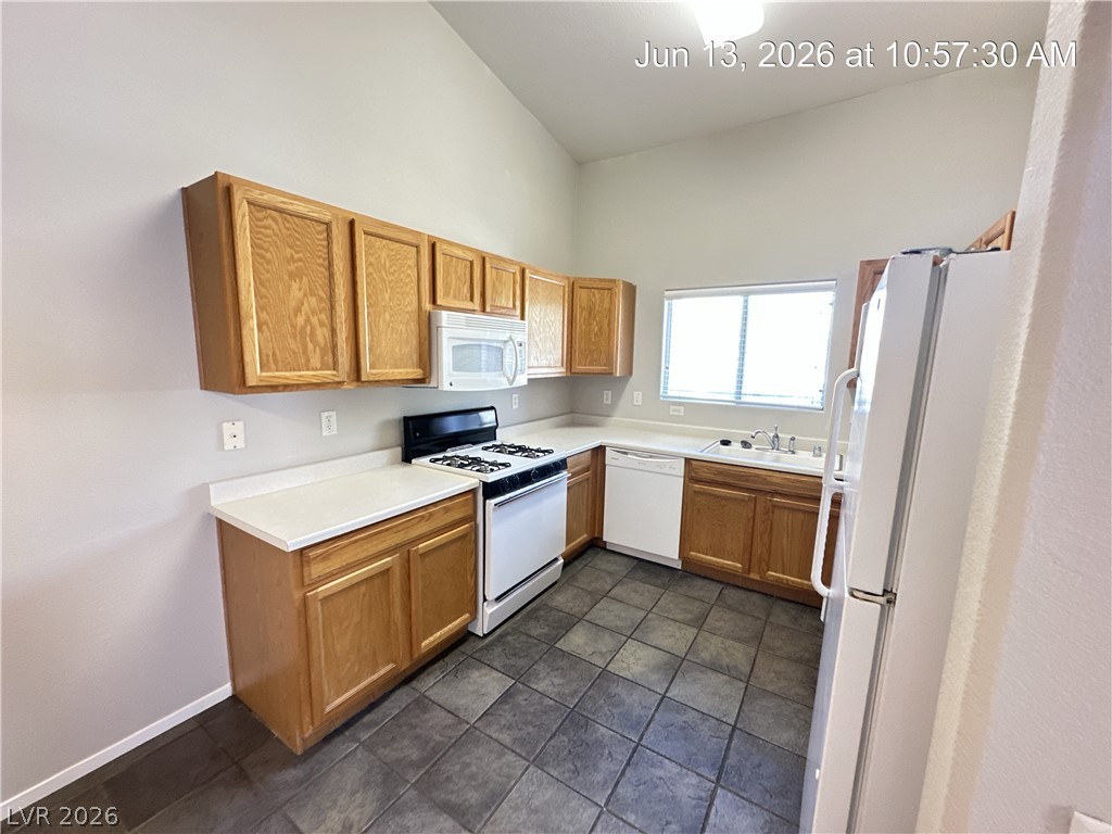 2152 Quarry Ridge Street, Unit 202 Las Vegas, NV 89117 - Photo 12 of 41