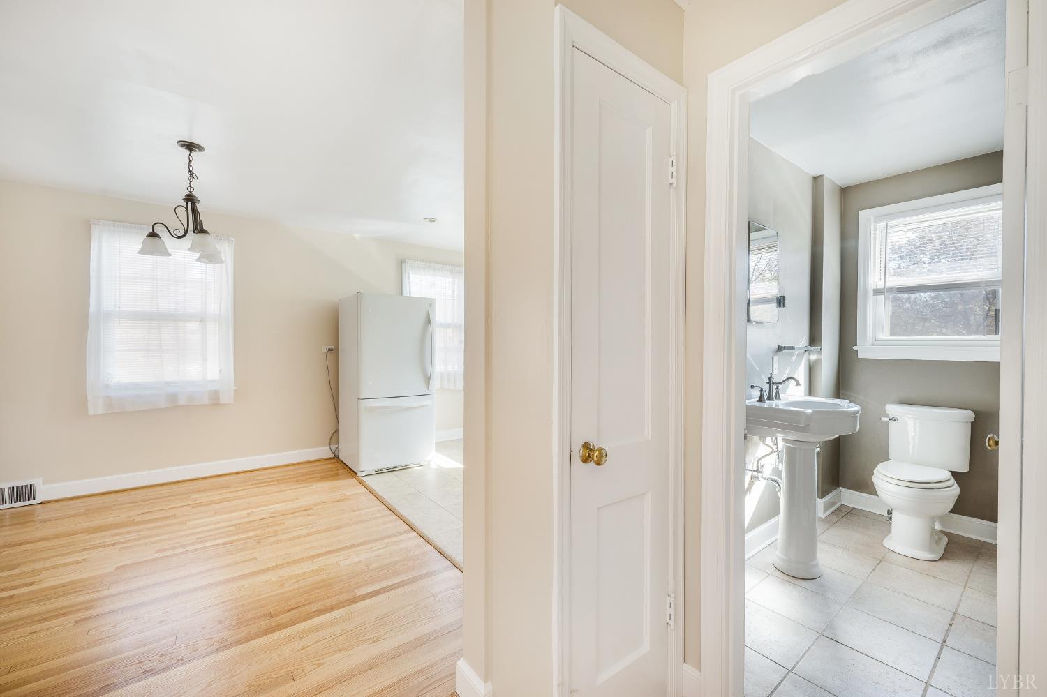 710 Riverside Drive Lynchburg, VA 24503 - Photo 17 of 53 a bathroom with a toilet and a shower