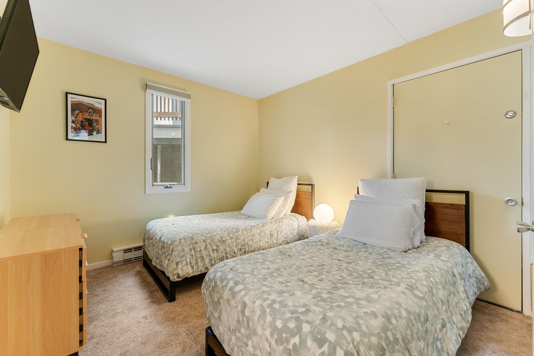 102 Upper Phase Road, Unit BRIDGES #67 Warren, VT 05674 - Photo 14 of 34