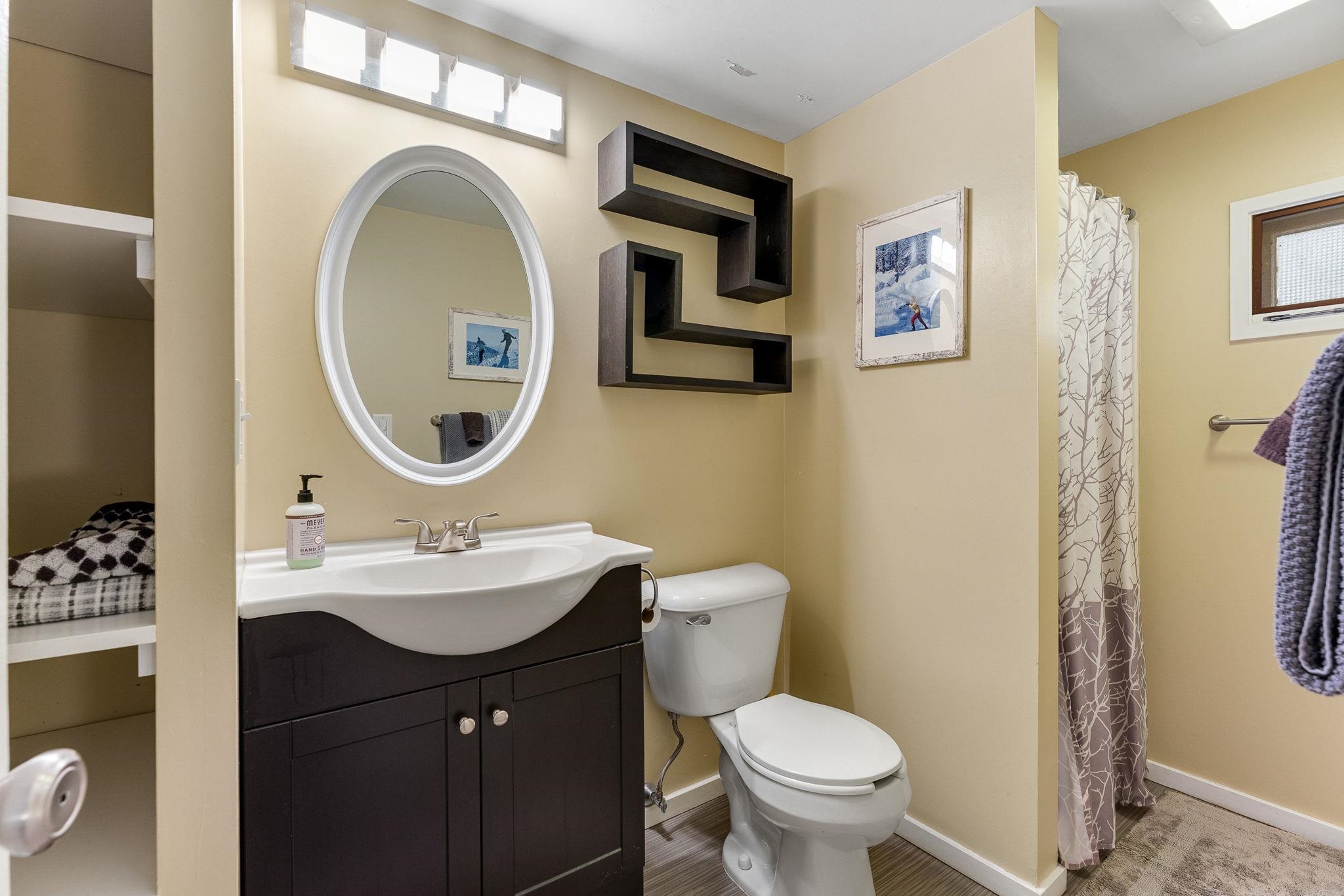 102 Upper Phase Road, Unit BRIDGES #67 Warren, VT 05674 - Photo 16 of 34