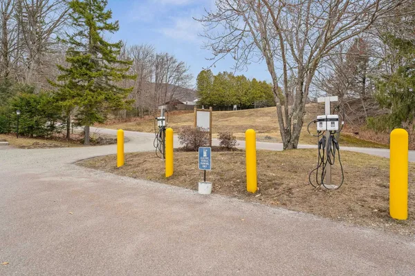 $365,000 | 102 Upper Phase Road, Unit BRIDGES #67, Warren, VT 05674