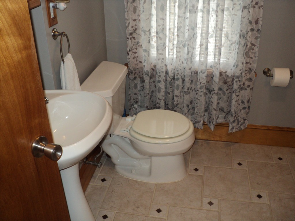 770 Main Street Acushnet, MA 02743 - Photo 27 of 30 Gallery Image 27
