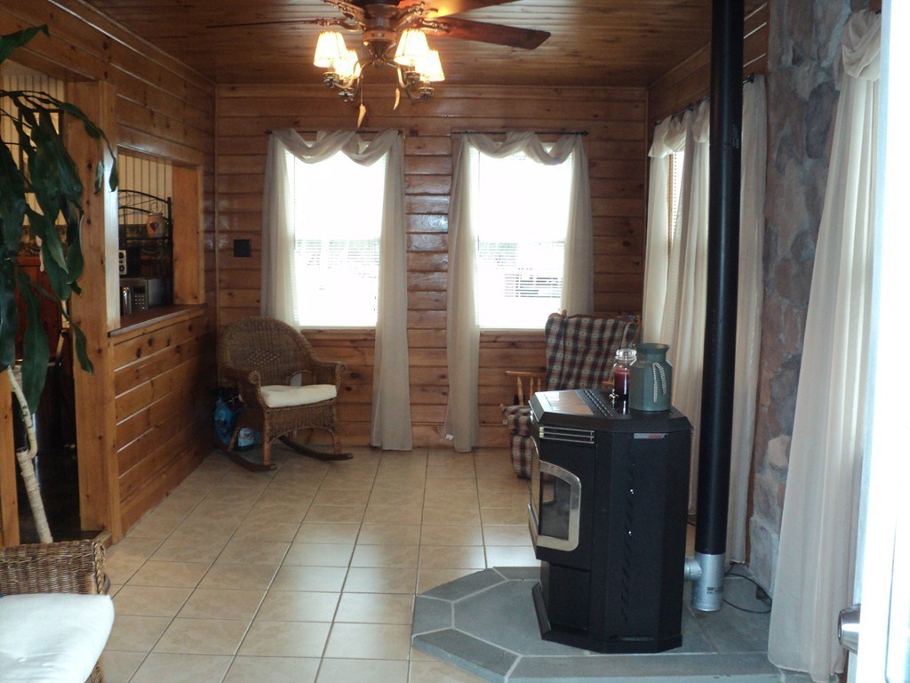 770 Main Street Acushnet, MA 02743 - Photo 8 of 30 Gallery Image 8