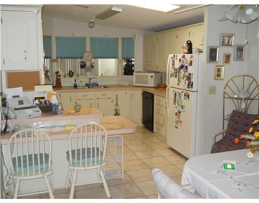 520 Thames Bluff Ridge, Unit D19 Fort Pierce, FL 34982 - Photo 5 of 11 Additional Photo