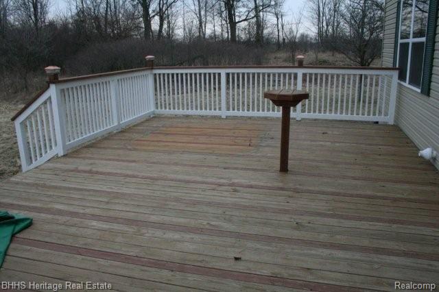 6010 Fisher Road Howell, MI 48855 - Photo 4 of 13 Deck