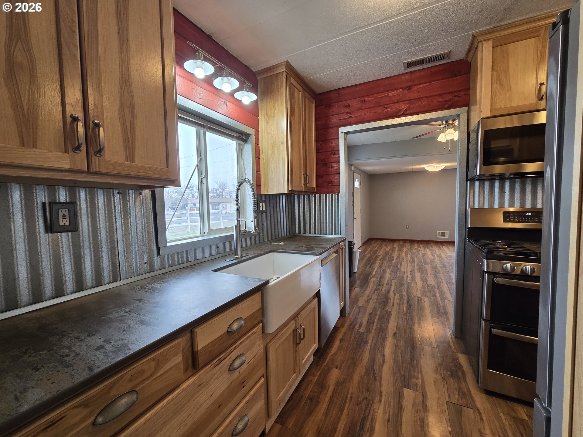 225 8th Street Northeast Irrigon, OR 97844 - Photo 16 of 32