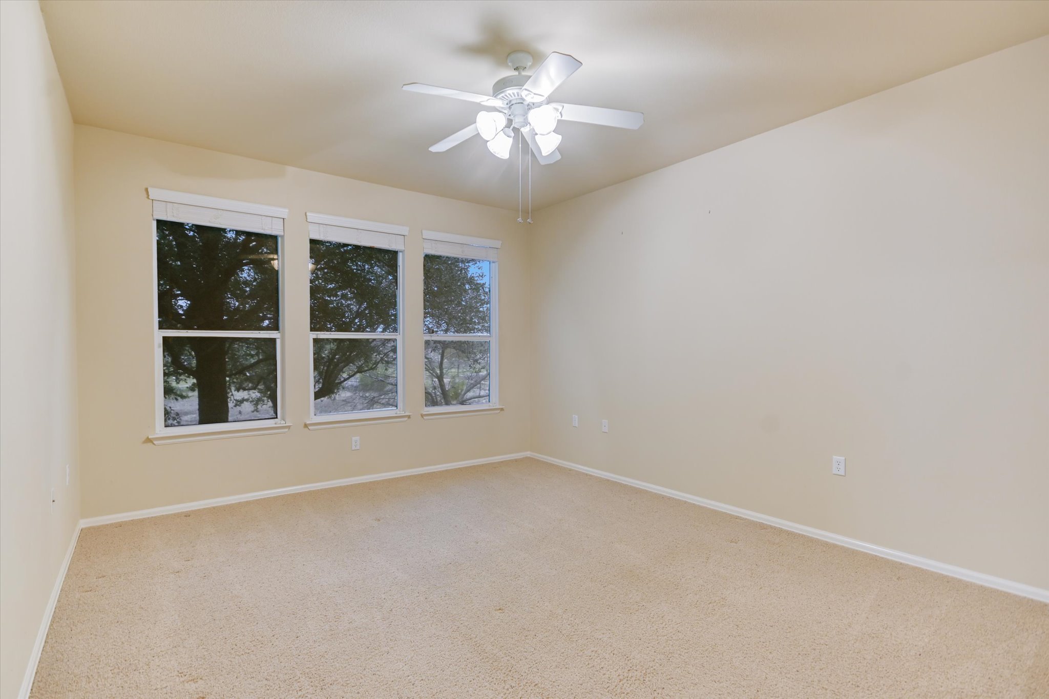 915 Apache Mountain Lane Georgetown, TX 78633 - Photo 18 of 33