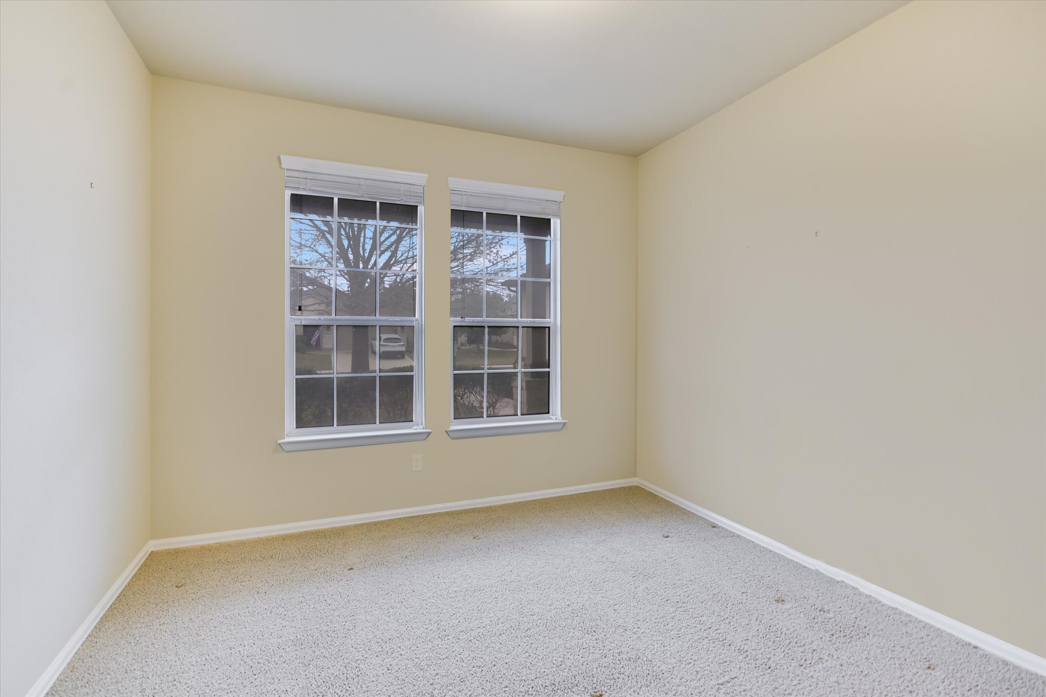 915 Apache Mountain Lane Georgetown, TX 78633 - Photo 23 of 33