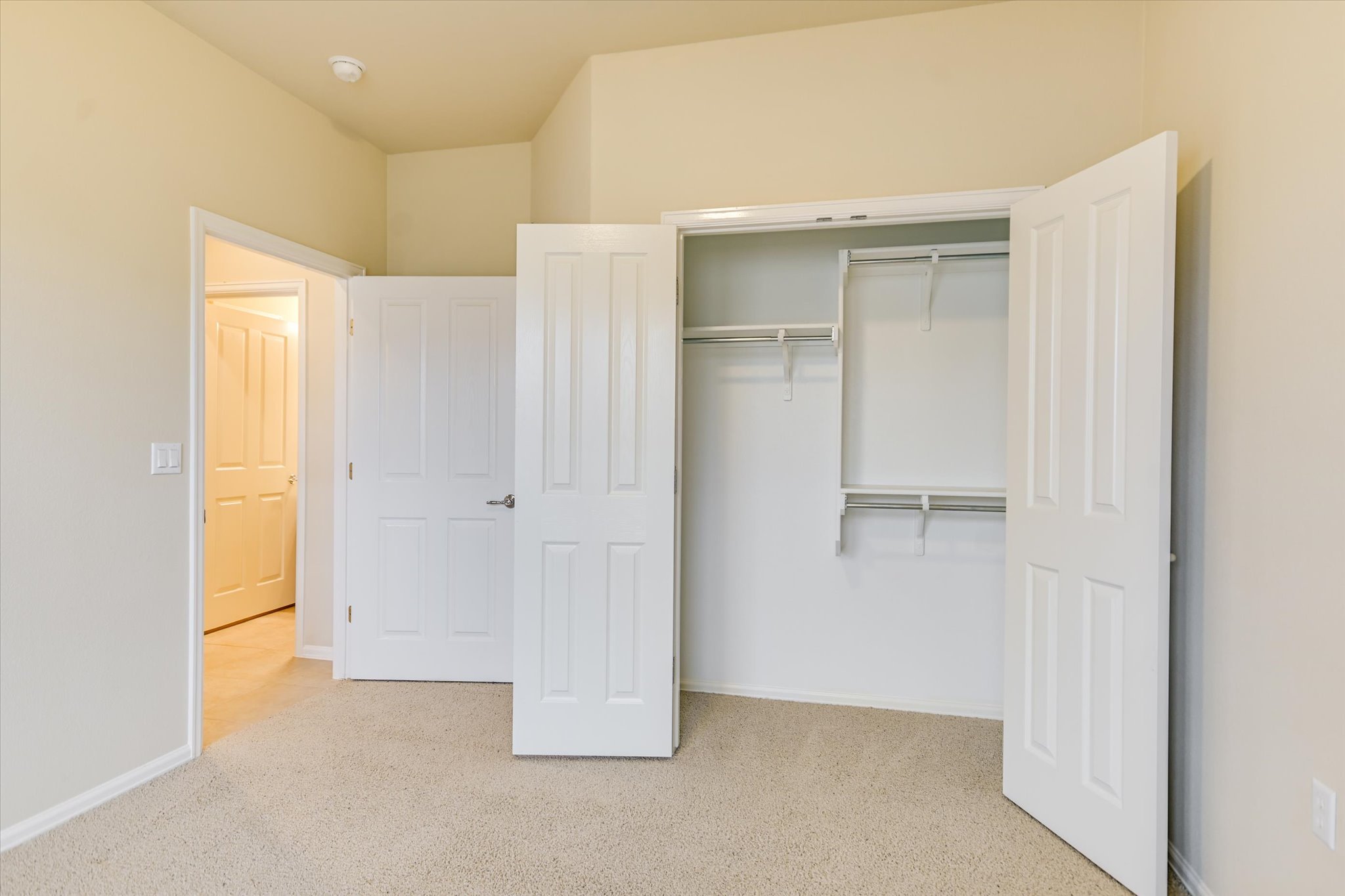 915 Apache Mountain Lane Georgetown, TX 78633 - Photo 24 of 33