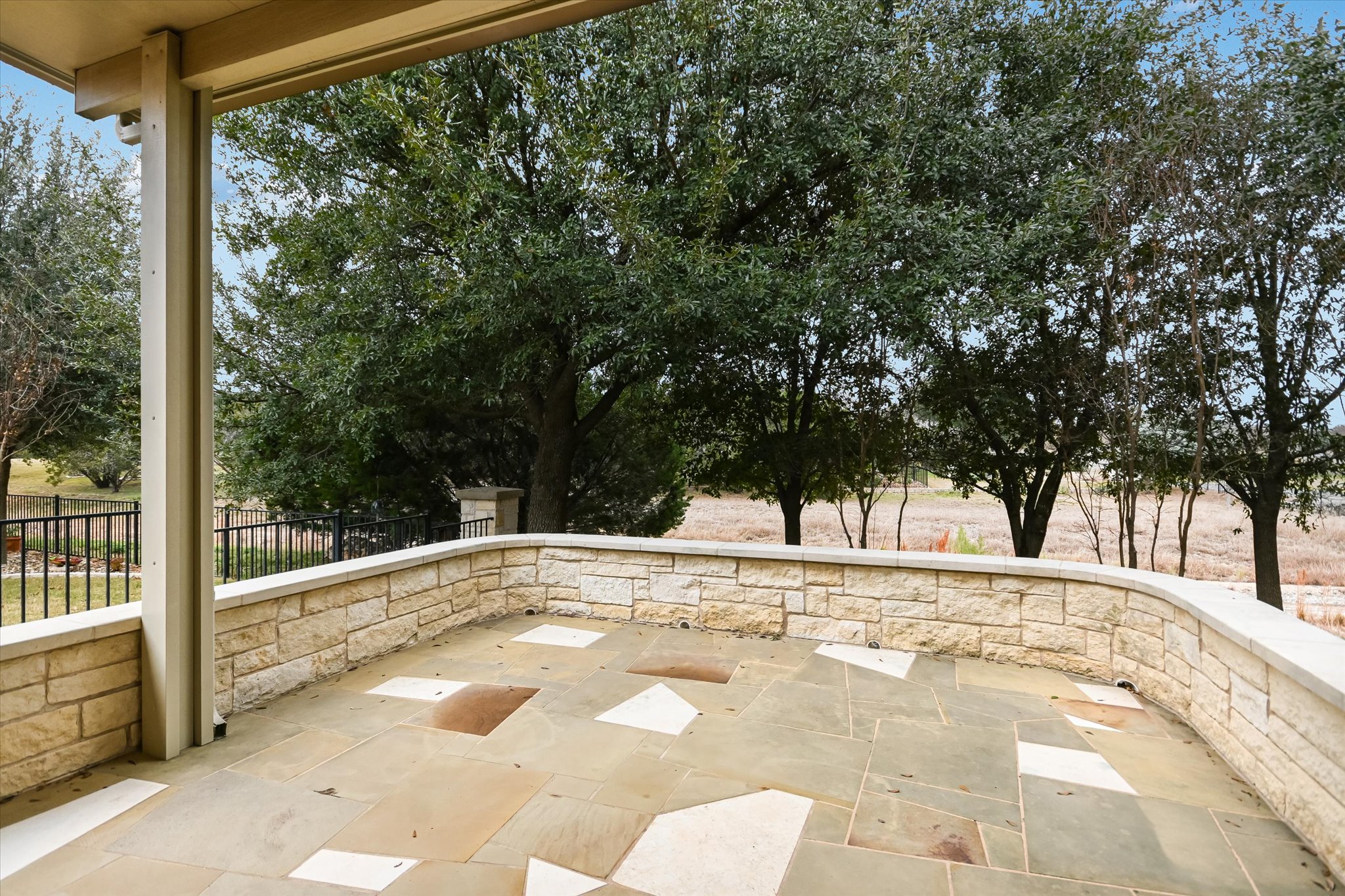 915 Apache Mountain Lane Georgetown, TX 78633 - Photo 30 of 33