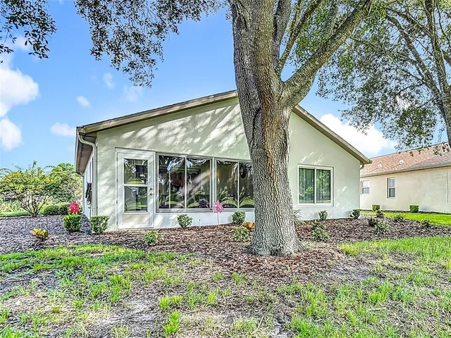 $225,000 | 232 Center Oak Circle, Spring Hill, FL 34609