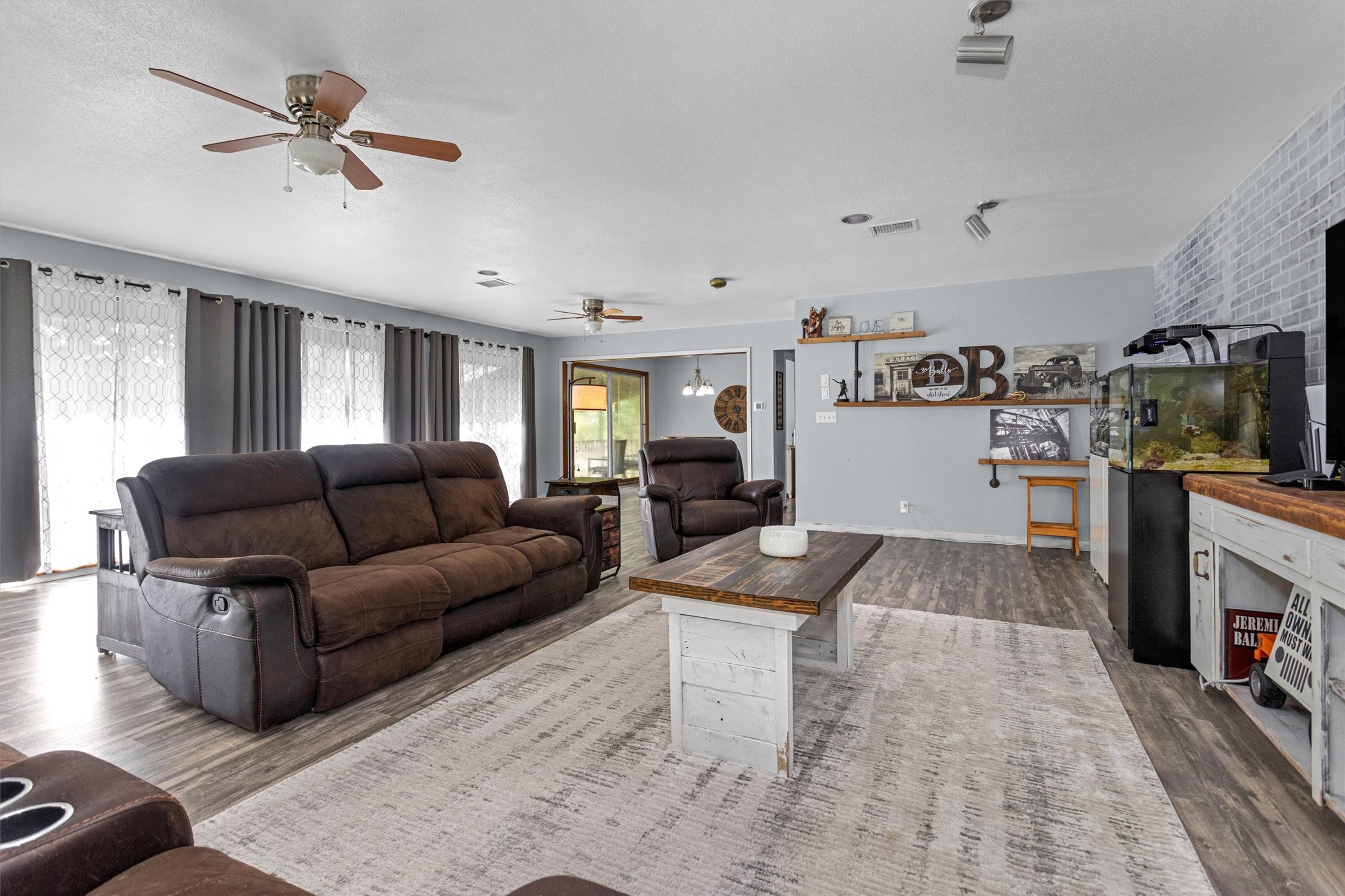 1708 League Line Road Conroe, TX 77304 - Photo 11 of 49