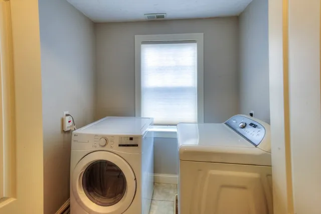 $449,900 | 38 Johnson Street, Worcester, MA 01604