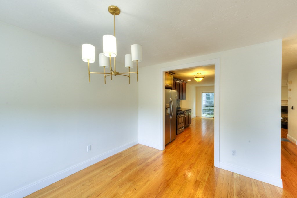 38 Johnson Street Worcester, MA 01604 - Photo 10 of 34