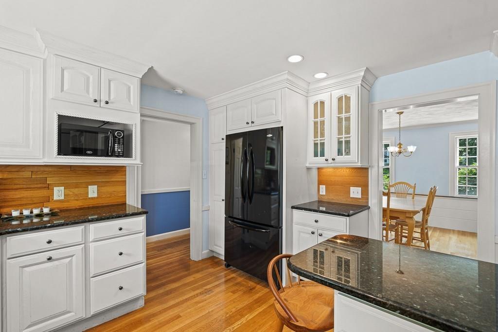 26 Sherwood Road Melrose, MA 02176 - Photo 12 of 42 Gallery Image 12