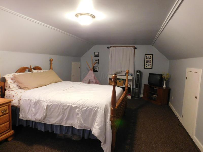 576 Crescent Road Columbus, OH 43204 - Photo 10 of 16 Gallery Image 10