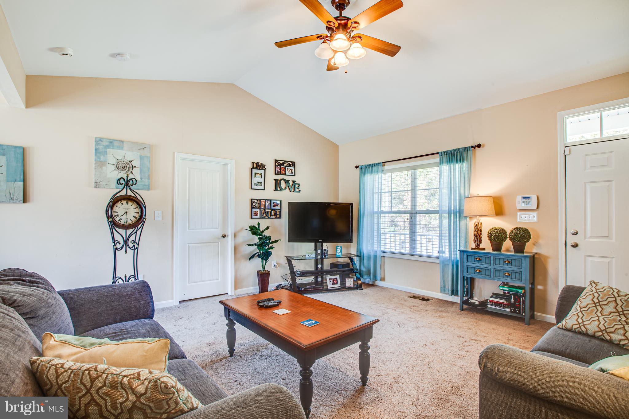 152 Randall Road Colonial Beach, VA 22443 - Photo 6 of 36 Gallery Image 6