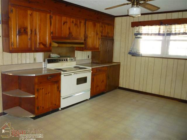 120 5th Street Easley, SC 29640 - Photo 4 of 14 Gallery Image 4