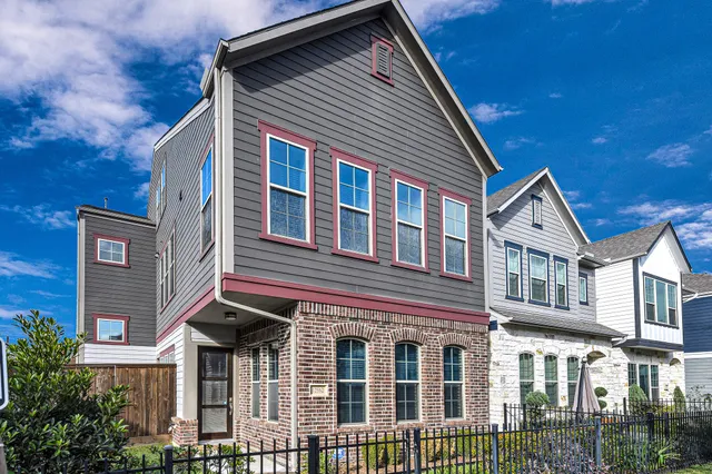 $3,350 | 12562 Holly Blue Lane, Houston, TX 77077