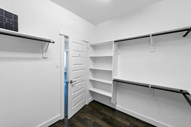 $3,350 | 12562 Holly Blue Lane, Houston, TX 77077