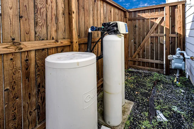 $3,350 | 12562 Holly Blue Lane, Houston, TX 77077