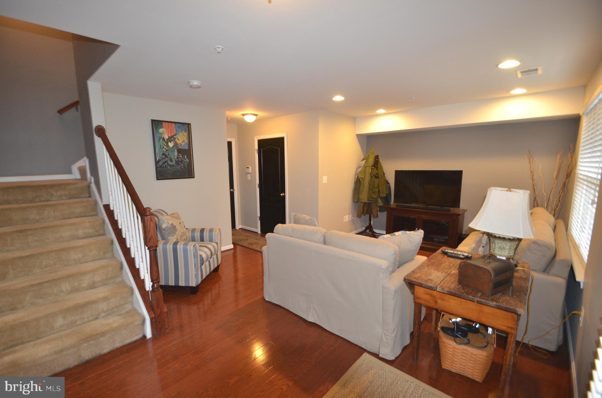 2646 Shade Branch Road Hanover, MD 21076 - Photo 4 of 43