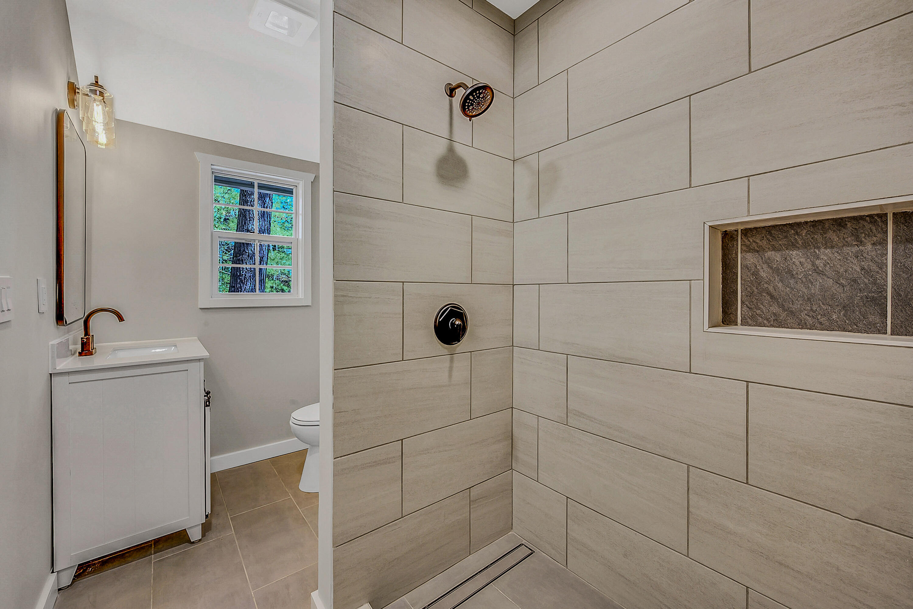 133 Neil Thompson Road Lackawaxen, PA 18425 - Photo 44 of 65 Neil Thompson_-43