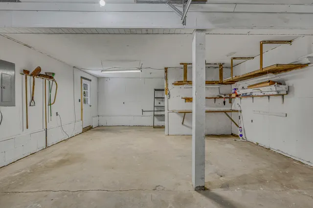 a picture of a floor plan