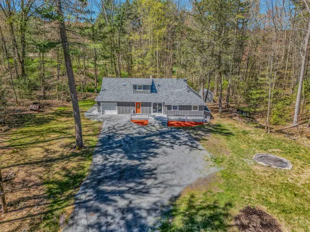 $389,000 | 133 Neil Thompson Road, Lackawaxen, PA 18425