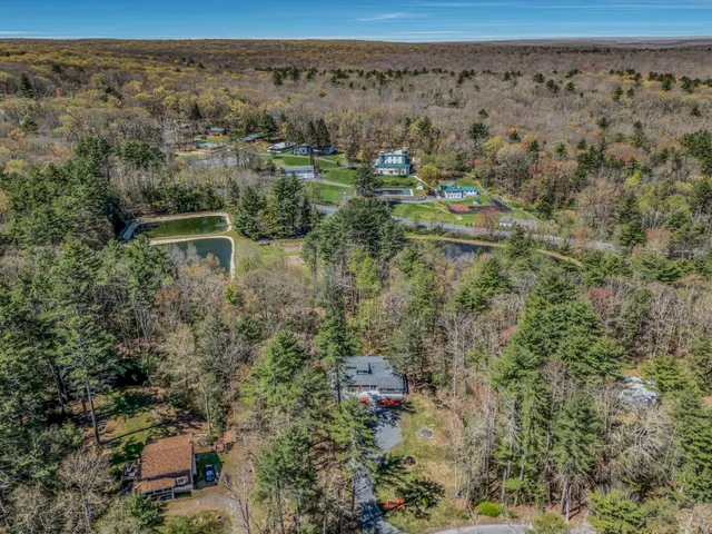 $389,000 | 133 Neil Thompson Road, Lackawaxen, PA 18425