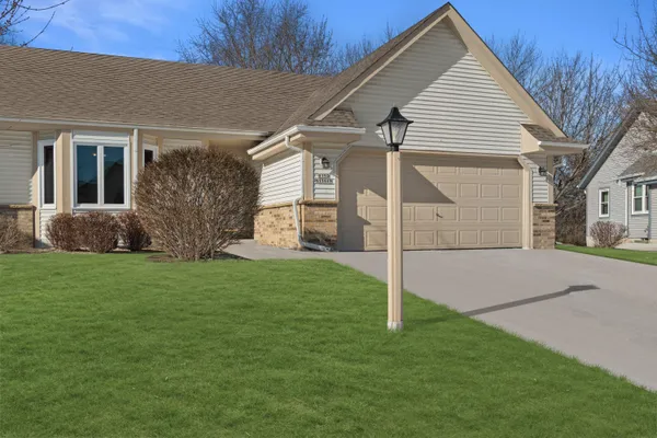 $360,000 | W159N11449 Red Oak Circle, Germantown, WI 53022