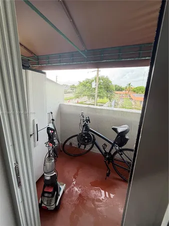 $2,400 | 675 Northwest 85th Court, Unit 8207, Miami, FL 33126