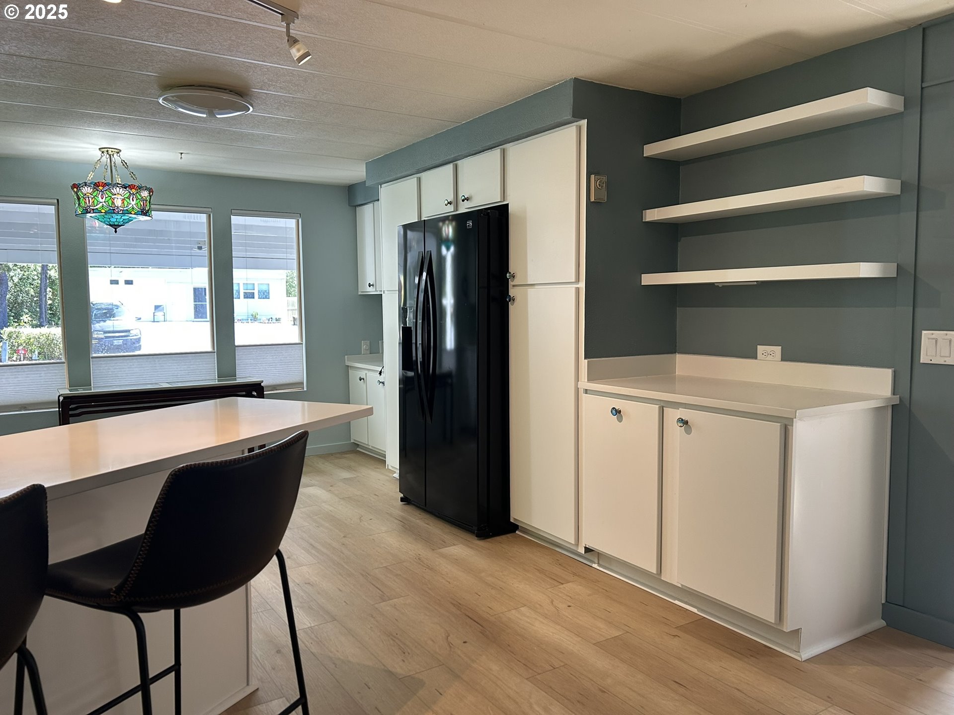 1600 Rhododendron Drive, Unit 112 Florence, OR 97439 - Photo 12 of 44 Kitchen/Nook