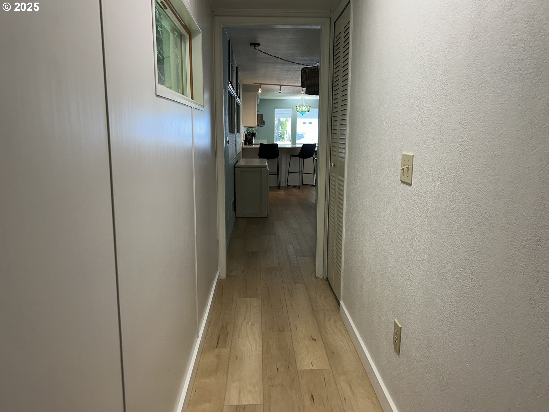 1600 Rhododendron Drive, Unit 112 Florence, OR 97439 - Photo 18 of 44 Hallway