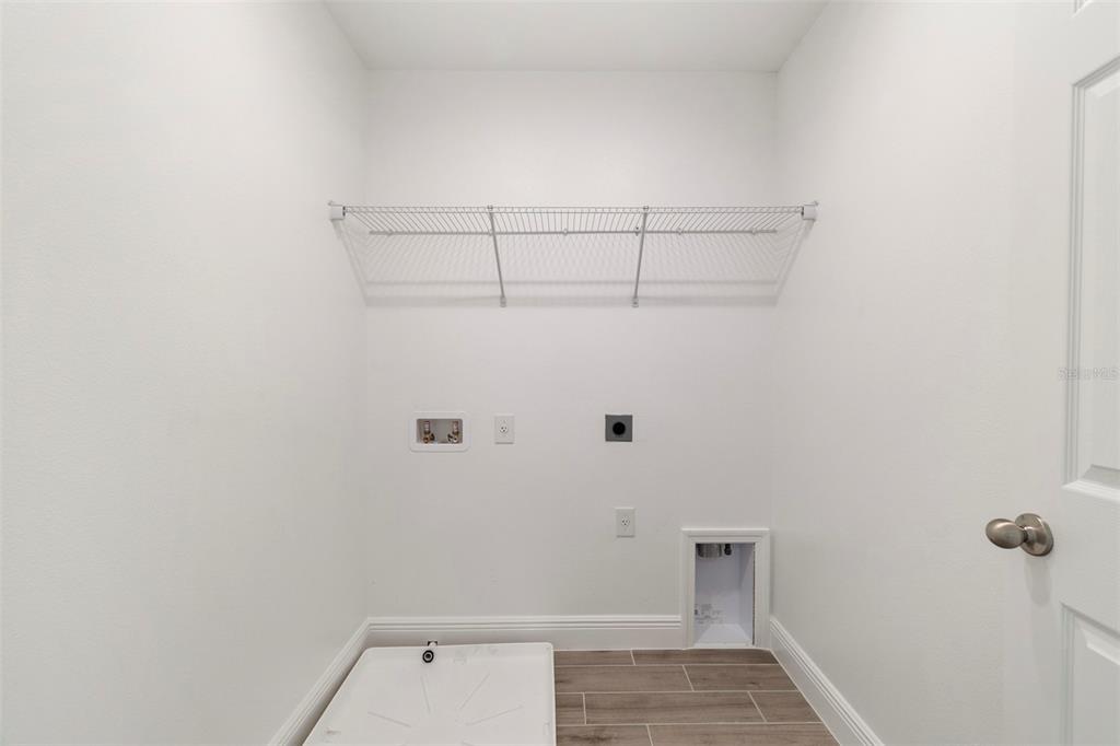 344 Switchgrass Loop Minneola, FL 34715 - Photo 9 of 25