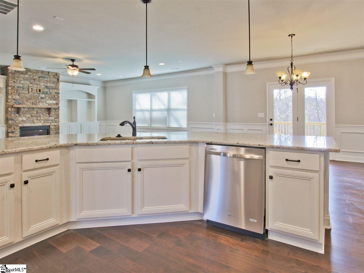 6 Alexander Manor Way Simpsonville, SC 29680 - Photo 15 of 36 Gallery Image 15