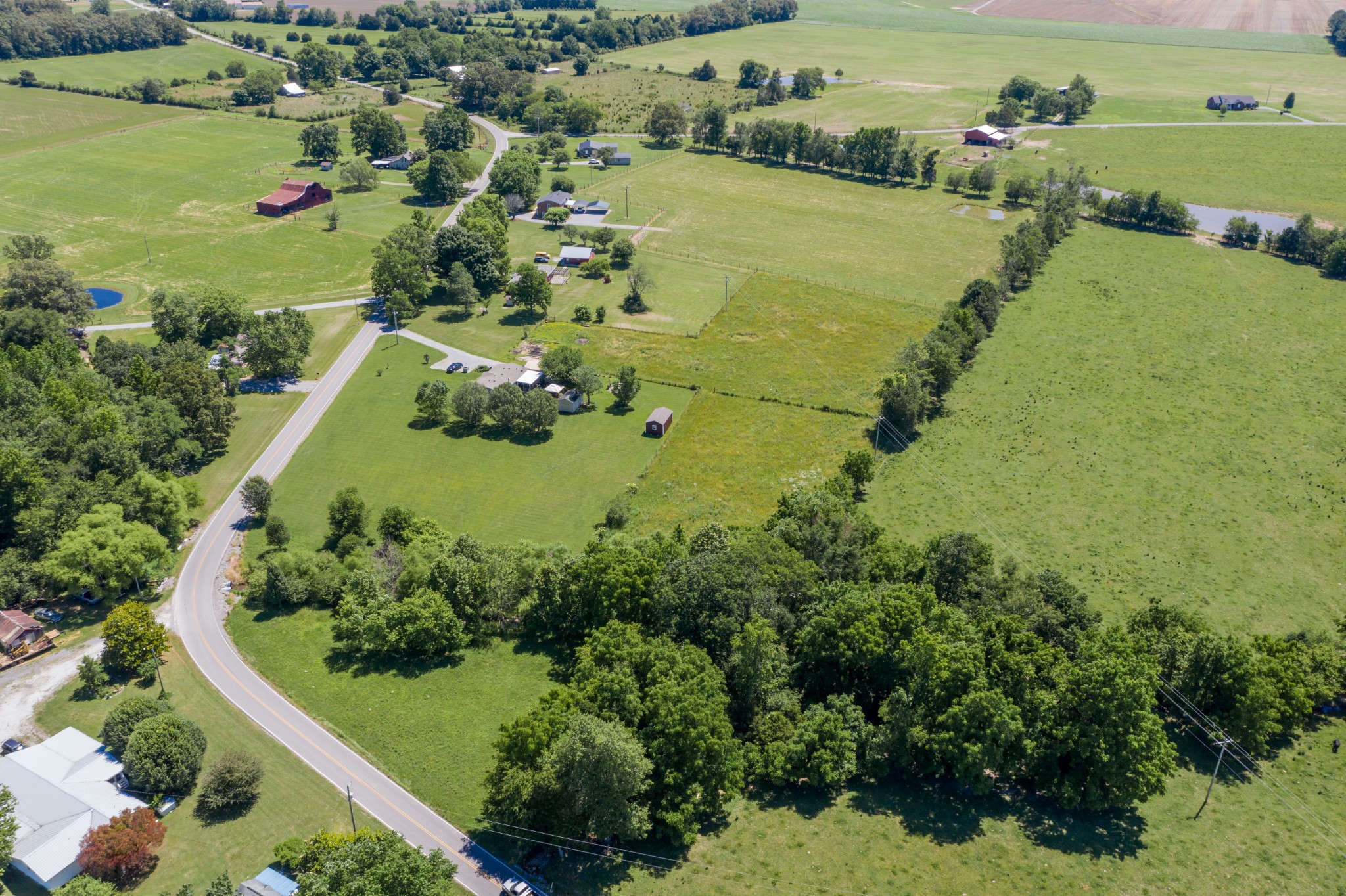 1441 Pleasant View Road Woodbury, TN 37190 - Photo 7 of 32 an aerial view of beach residential house with outdoor space