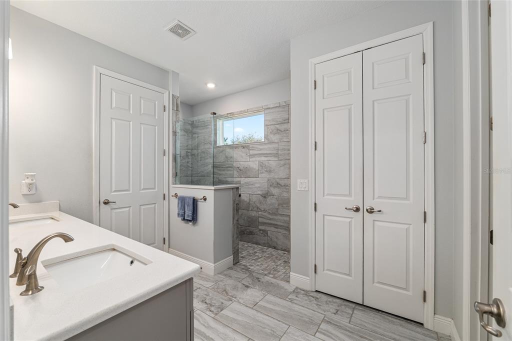 9077 Southwest 81st Loop Ocala, FL 34481 - Photo 22 of 43