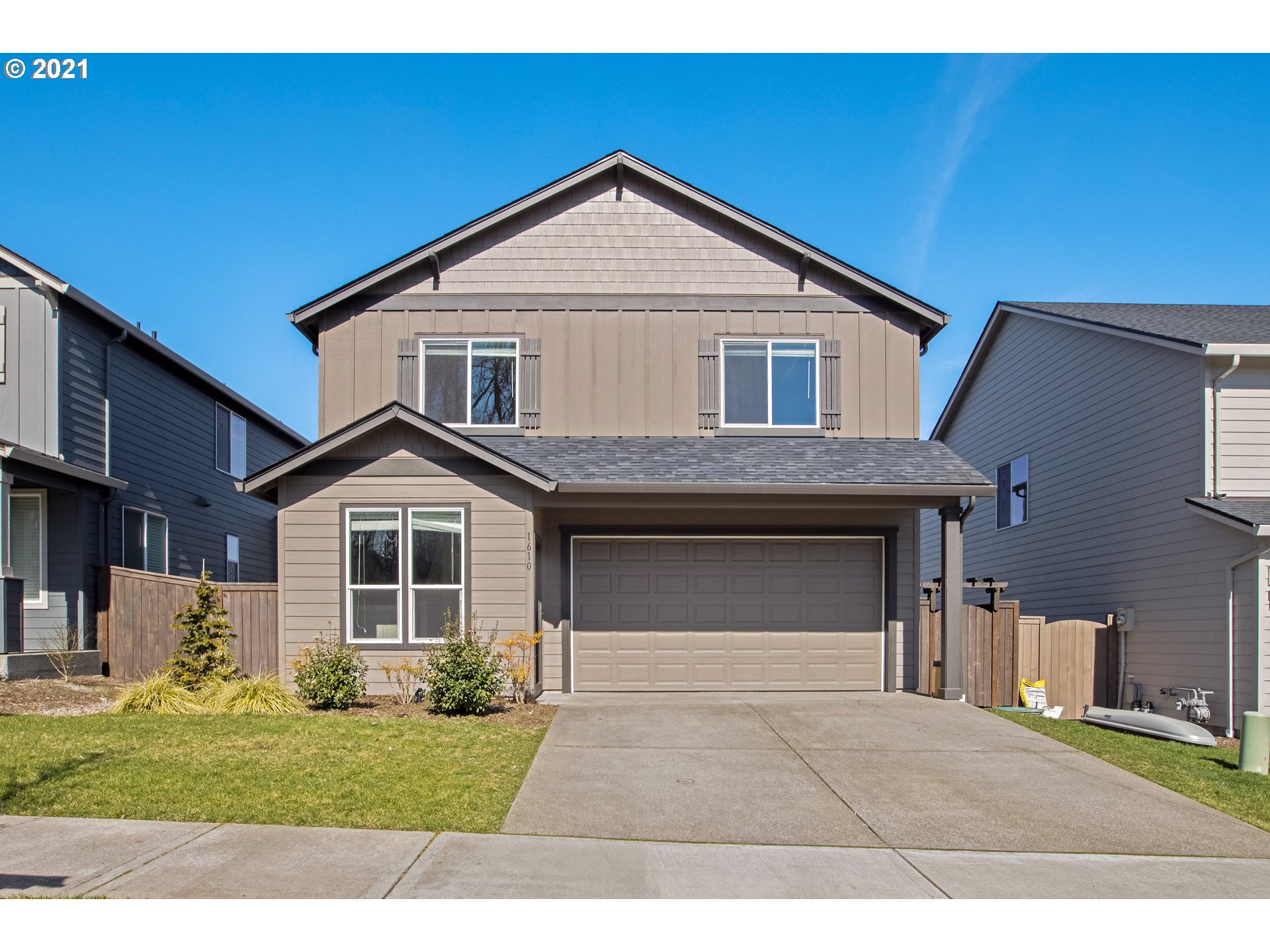 1610 Northeast 172nd Circle Ridgefield, WA 98642 - Photo 1 of 30