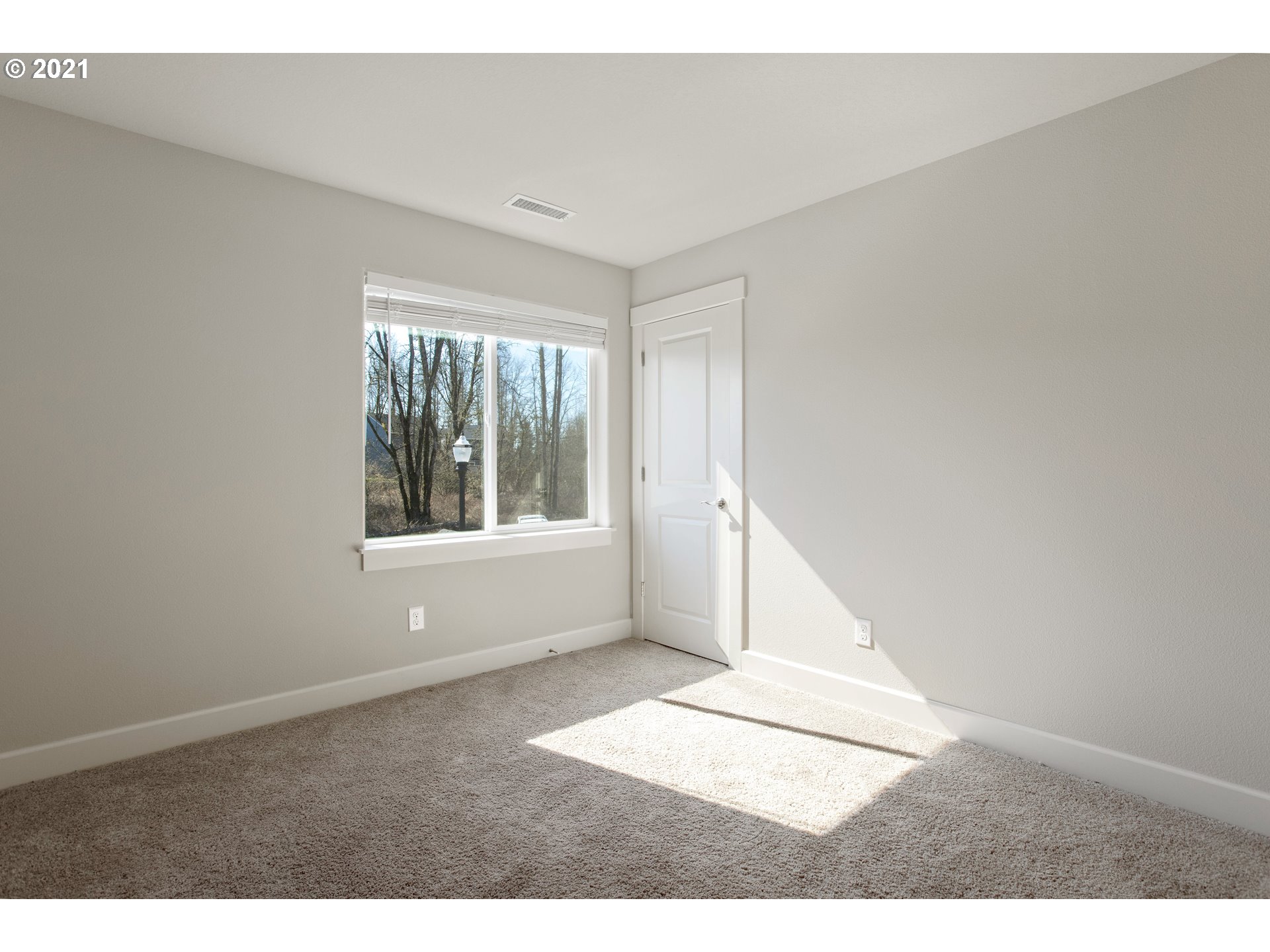 1610 Northeast 172nd Circle Ridgefield, WA 98642 - Photo 14 of 30