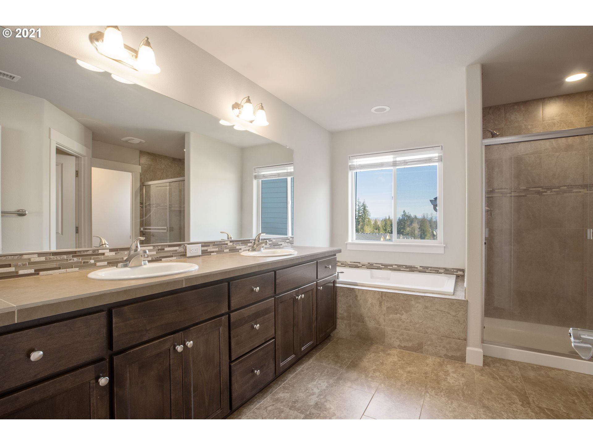 1610 Northeast 172nd Circle Ridgefield, WA 98642 - Photo 27 of 30