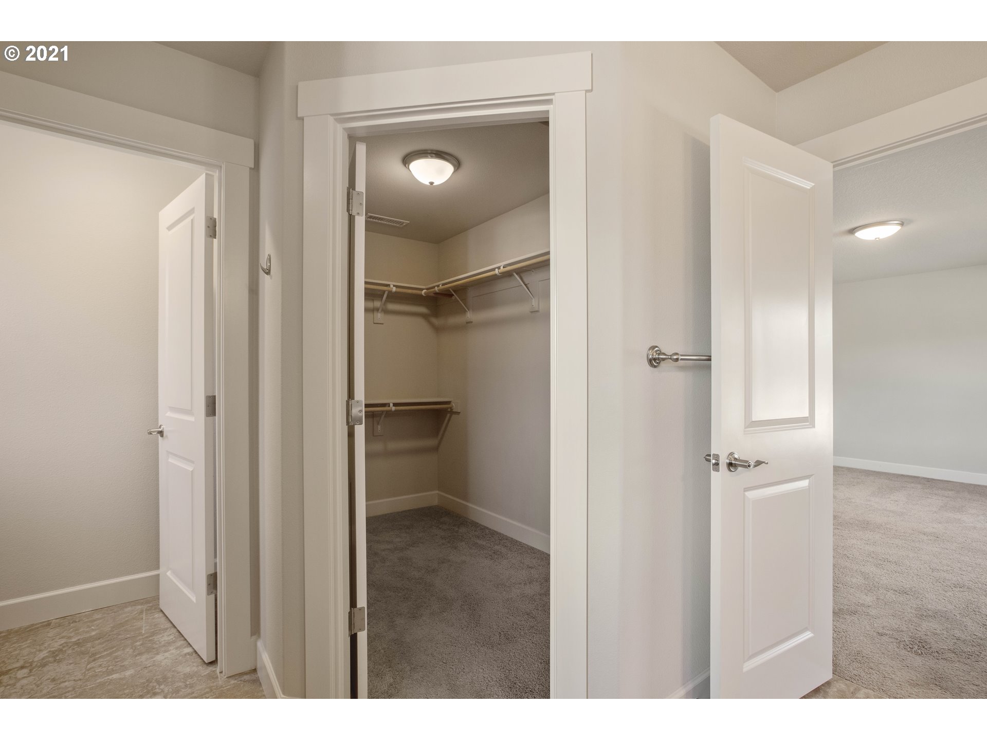1610 Northeast 172nd Circle Ridgefield, WA 98642 - Photo 28 of 30