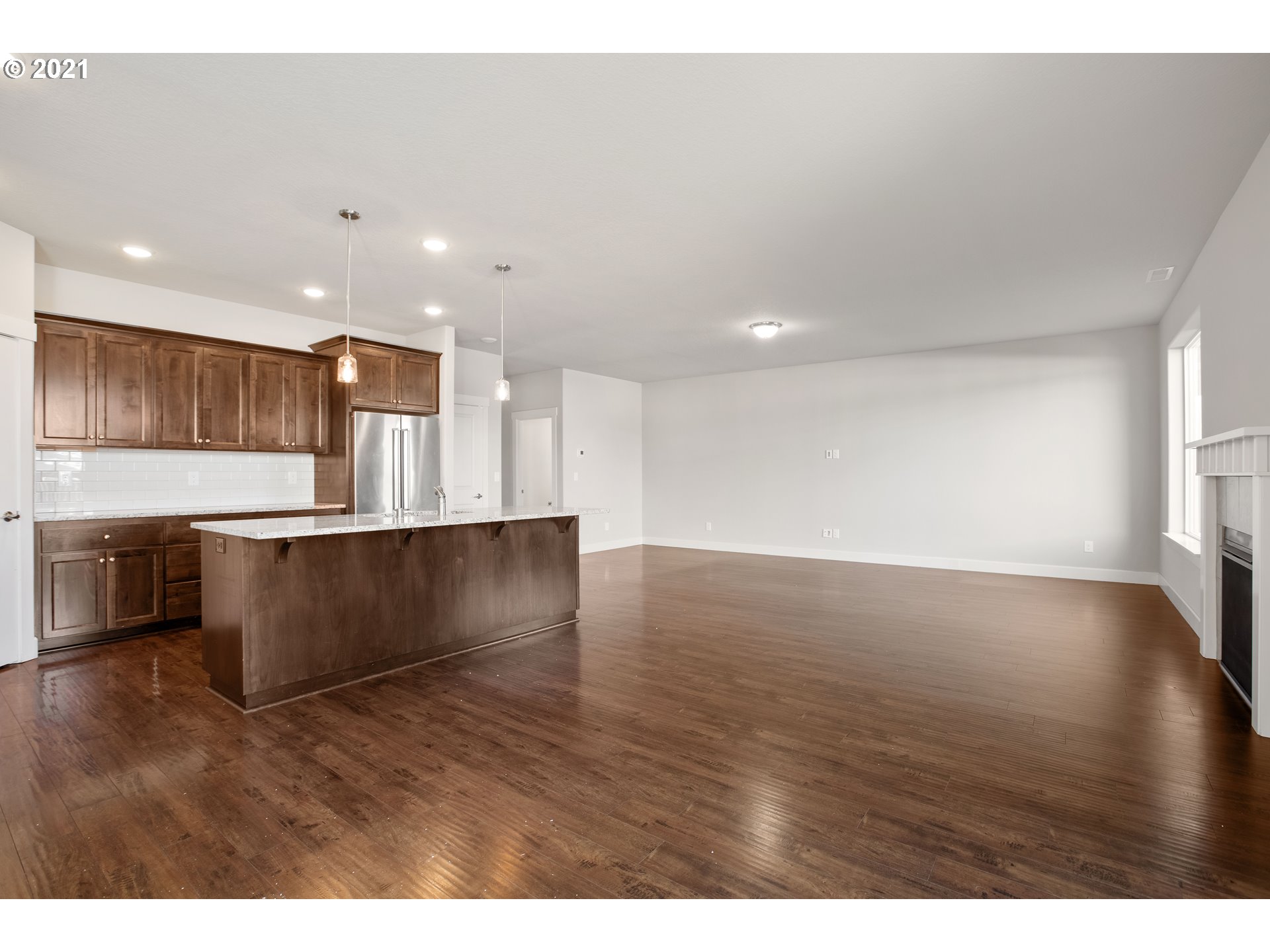 1610 Northeast 172nd Circle Ridgefield, WA 98642 - Photo 5 of 30