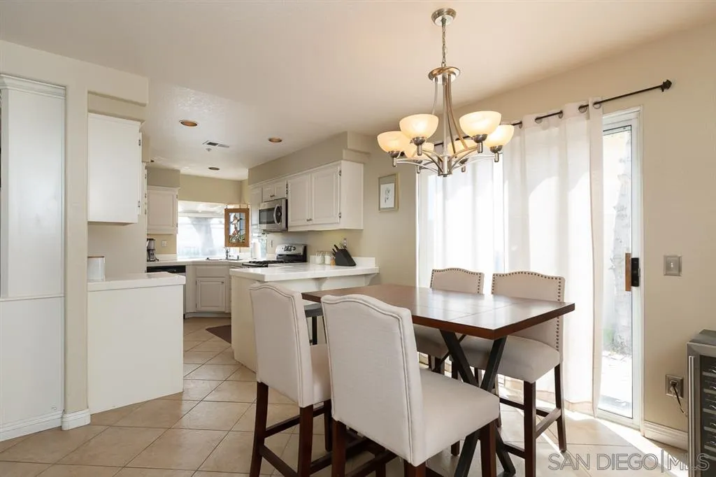 9727 Avenida Colino Spring Valley, CA 91977 - Photo 11 of 24 Gallery Image 11