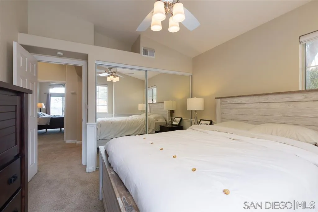 9727 Avenida Colino Spring Valley, CA 91977 - Photo 13 of 24 Gallery Image 13