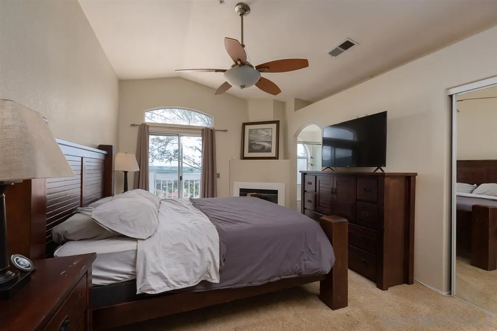 9727 Avenida Colino Spring Valley, CA 91977 - Photo 15 of 24 Gallery Image 15