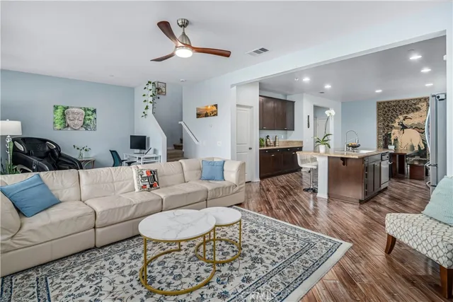 $809,000 | 19849 Via Ott, Newhall, CA 91321